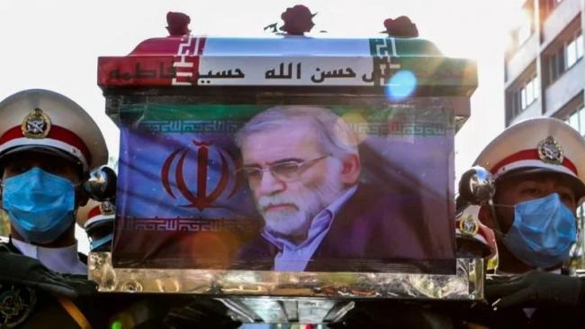 ФОТО  ©Iranian Defense Ministry/ WANA (West Asia News Agency)/Handout via REUTERS) :    Мохсен Фахрізаде був убитий у власному автомобілі в листопаді 2020 року